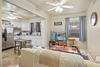 508 N Labarre Rd in Metairie, LA - Foto de edificio - Building Photo