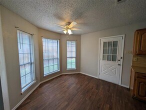 442 Roosevelt Ave in Terrell, TX - Building Photo - Building Photo