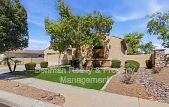 3146 E Coconino Dr in Gilbert, AZ - Building Photo - Building Photo