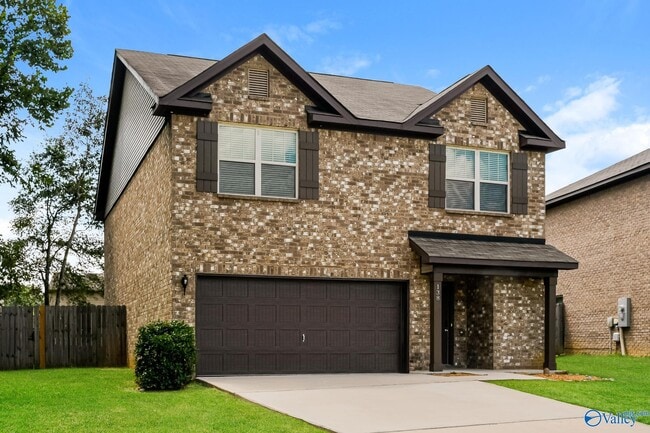 138 Winstead Cir in Owens Cross Roads, AL - Building Photo - Building Photo