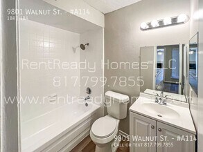 9801 Walnut St in Dallas, TX - Building Photo - Building Photo