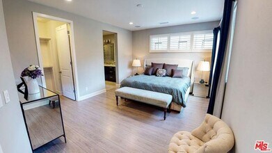 12860 W S Seaglass Cir in Los Angeles, CA - Building Photo - Building Photo