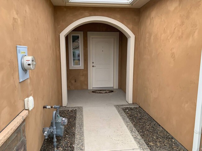 9406 Majestia Ln in Pasco, WA - Building Photo - Building Photo