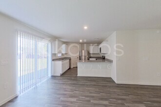 4020 Garden Blvd in Cape Coral, FL - Building Photo - Building Photo