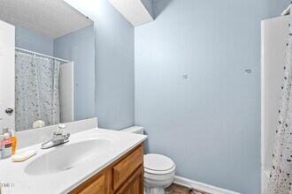 702 Glendale Dr in Greensboro, NC - Building Photo - Building Photo
