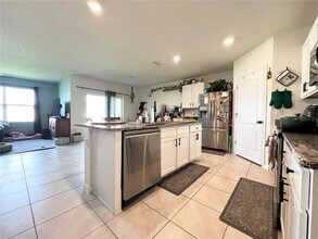 4359 Looking Glass Pl in Sanford, FL - Building Photo - Building Photo