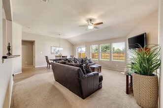 5640 Lincolnwood Dr in Prosper, TX - Building Photo - Building Photo