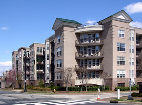 Park Plaza Apartments