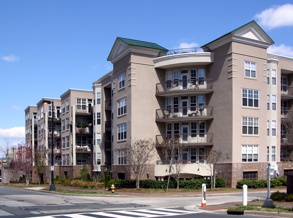 Park Plaza in Charlotte, NC - Foto de edificio