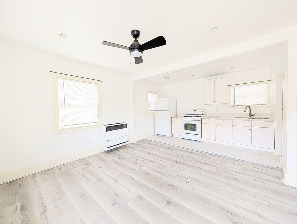 1857 7th St in Santa Monica, CA - Foto de edificio