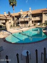 930 N Mesa Dr in Mesa, AZ - Building Photo