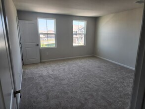 702 Four Seasons Ct in Seaford, DE - Building Photo - Building Photo