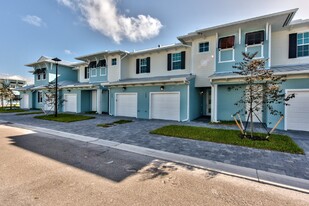 26370 Coco Cay Cir