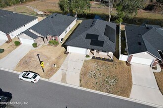 7865 Wyoming St in Jacksonville, FL - Foto de edificio - Building Photo