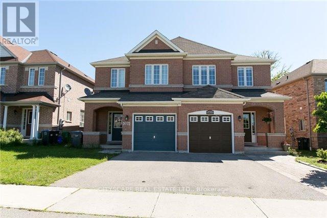 5073 Churchill Meadows Blvd in Mississauga, ON - Building Photo