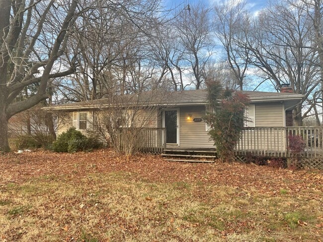 property at 2359 E Huntington St