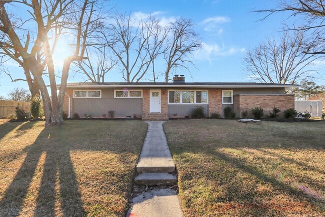11 Sandpiper St in Newport News, VA - Building Photo - Building Photo