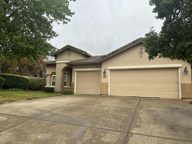 property at 11590 Stonebrook Dr