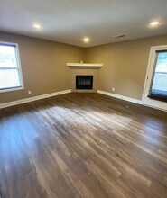 122-124 Ryan Ct in Platte City, MO - Building Photo - Building Photo