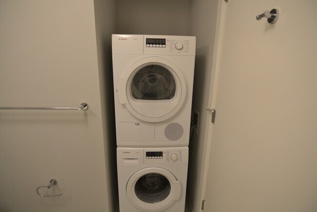 1272 Boylston St, Unit 2 in Boston, MA - Building Photo - Building Photo