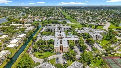 8420 SW 133rd Avenue Rd, Unit 412 in Miami, FL - Building Photo - Building Photo