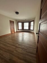 118 Cocoa Ave in Hershey, PA - Building Photo - Building Photo