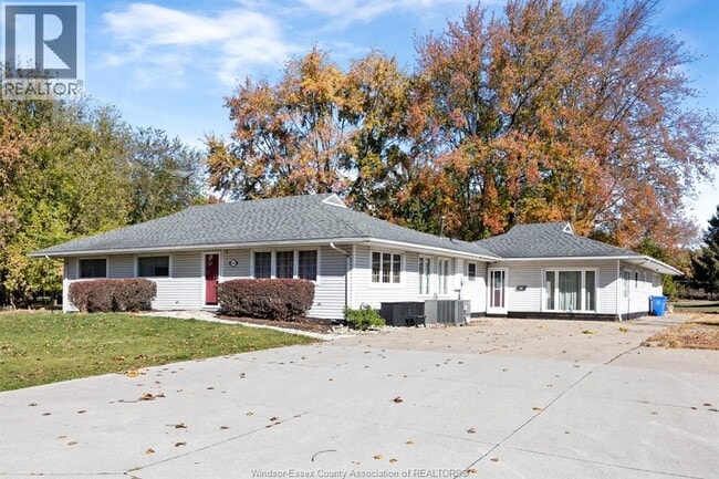 property at 1650 Gladys Blvd