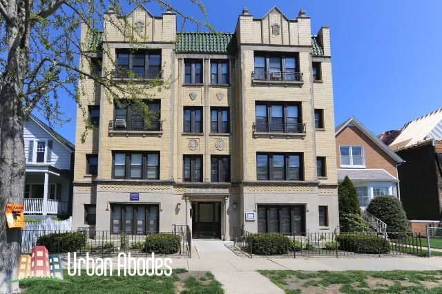 4737 N Hermitage Ave in Chicago, IL - Building Photo