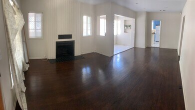 1016 Palm Ave in West Hollywood, CA - Building Photo - Building Photo