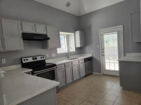 2307 Weatherby Dr in Mesquite, TX - Building Photo