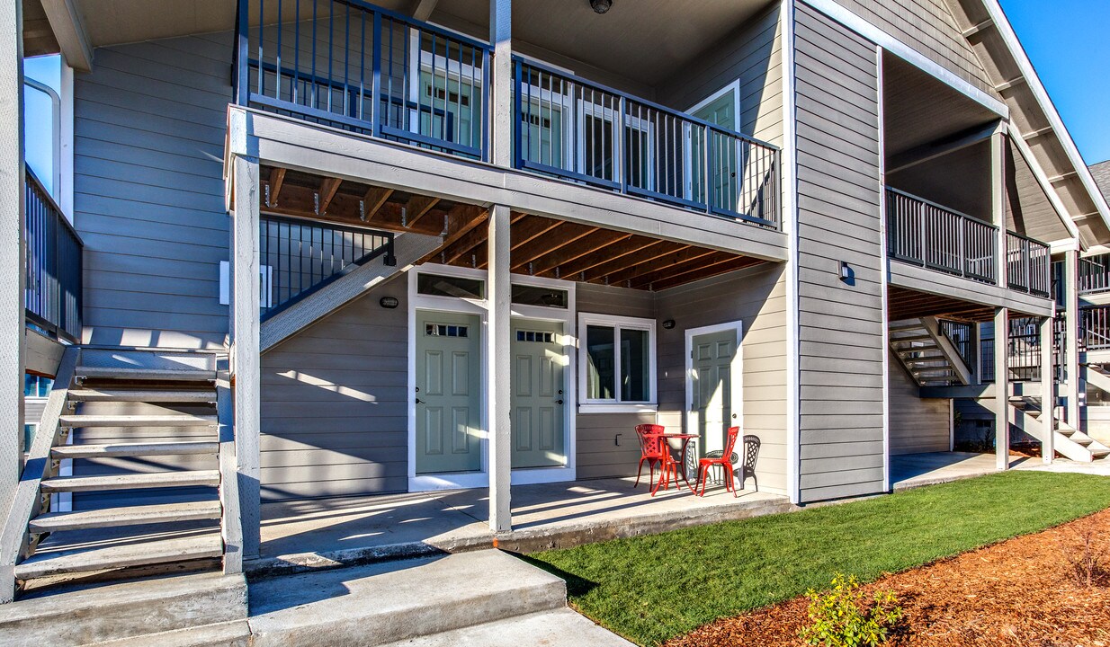 2377 Main St in Ferndale, WA - Foto de edificio