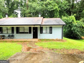 408 Lexington Heights in Athens, GA - Building Photo