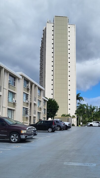 1038-1038 Moanalua Rd in Aiea, HI - Building Photo