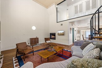 385 W Pierson St in Phoenix, AZ - Foto de edificio - Building Photo