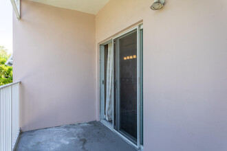 433 NE 1st St in Pompano Beach, FL - Building Photo - Building Photo