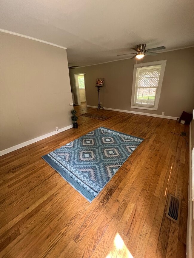 111 Pindal Rd in Dallas, NC - Building Photo - Building Photo