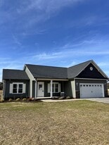 149 Budd Godwin Ln in Dunn, NC - Building Photo