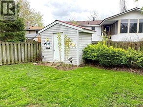 6199 Delta Dr in Niagara Falls, ON - Building Photo - Building Photo
