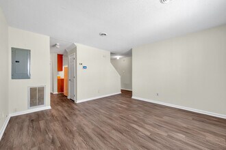 1154 26th St in Newport News, VA - Building Photo - Building Photo