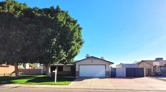 2129 W Tyson St in Chandler, AZ - Building Photo