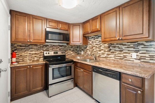 property at 9 Tideview Path