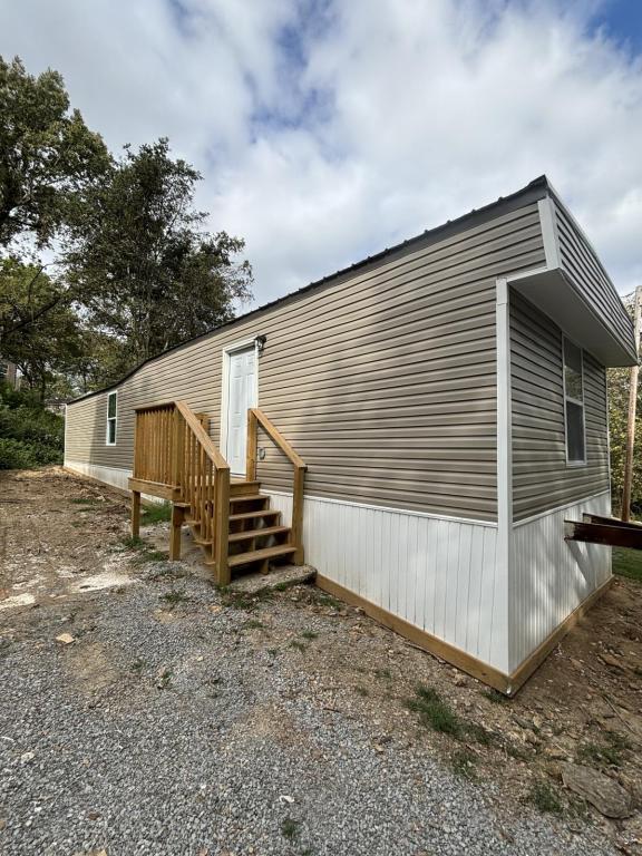 property at 1040 Harding Blvd