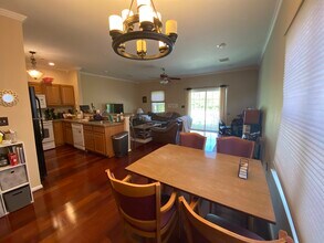 1533 Crest Park Ct in Bethlehem, PA - Building Photo - Building Photo