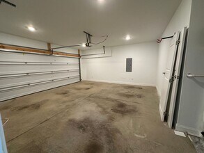 7855 Train Station Way in Knoxville, TN - Building Photo - Building Photo