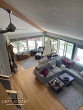 1545 NE Regatta Way in Lincoln City, OR - Building Photo - Building Photo