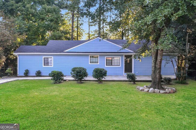 property at 295 Highland Cir