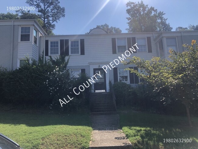 547 Wakefield Dr