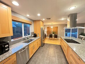 12102 Sage Hen Cove in Austin, TX - Building Photo - Building Photo