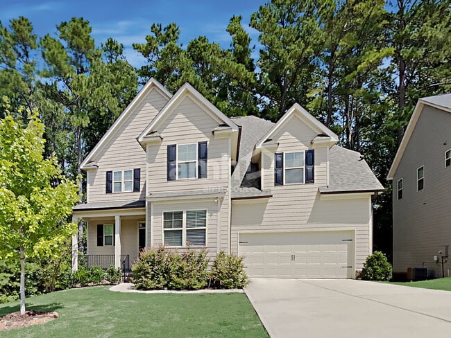 property at 453 Juniper Bluff