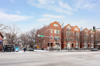 3759 N Ashland Ave in Chicago, IL - Building Photo - Building Photo